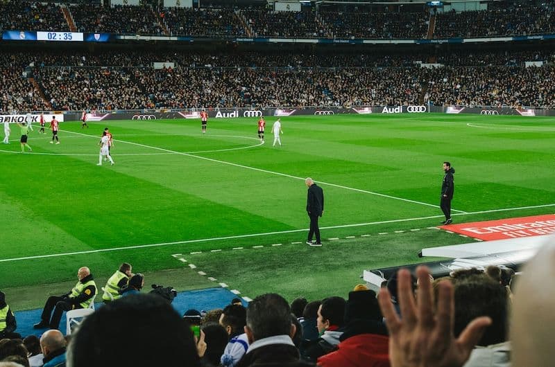 El clásico de España: Real Madrid y Barcelona se enfrentarán en un duelo decisivo