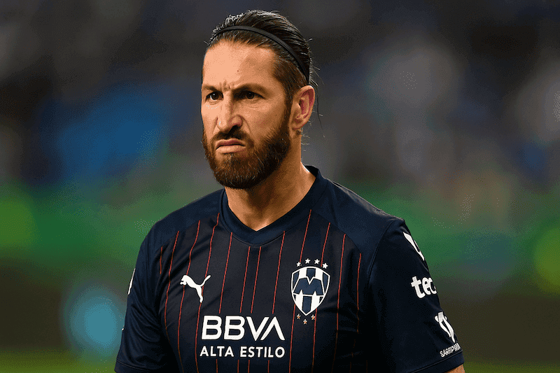 ¿Perdonaron a Sergio Ramos por el codazo previo al Clásico Regio?